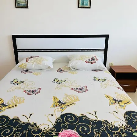 Sun Palace Апартаменти *