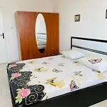 Sun Palace Apartamento Sveti Vlas