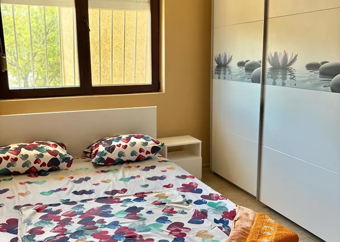 Sun Palace Apartment