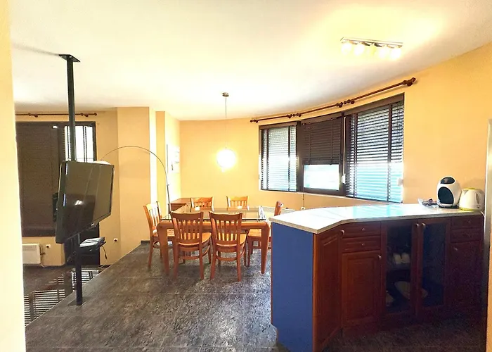 Sun Palace Apartment